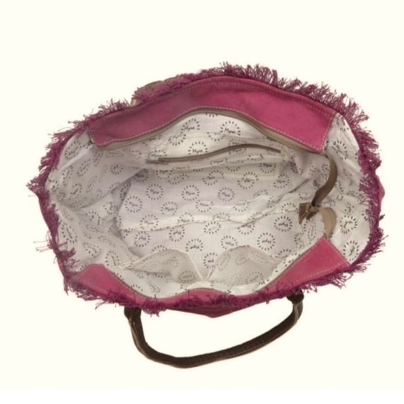 MYRA Popping Pink Shoulder Bag - Picture 3 of 3